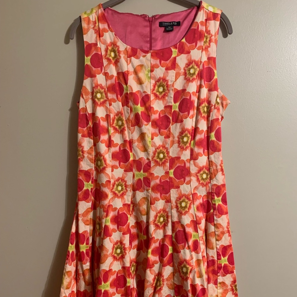 Timeless dress (14) bold floral/princess structure, lined, pleated, flowy.